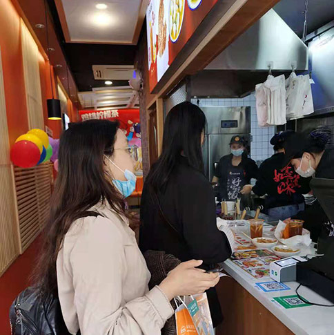熱烈祝賀江蘇常熟如意餛飩閩江東路店盛大開業(yè)！