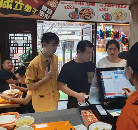 熱烈祝賀湖北漢川如意餛飩天嶼湖店盛大開業！
